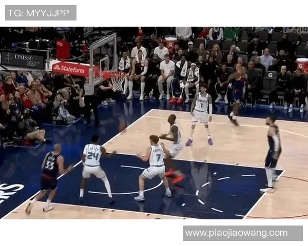 Shams名人赛4投0中，全场0分4失误投出一次三不沾